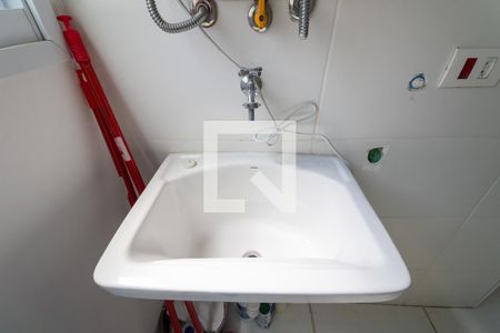 Apartamento à venda com 45m², 2 quartos e 1 vaga Apartamento à venda com 45m², 2 quartos e 1 vagaCozinha e Área de Serviço