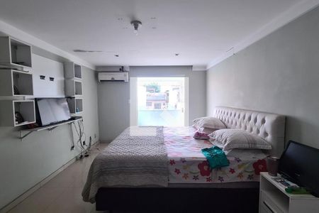 Casa à venda com 466m², 4 quartos e 12 vagasQuarto