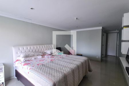 Casa à venda com 466m², 4 quartos e 12 vagasQuarto