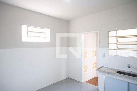 Casa para alugar com 60m², 1 quarto e sem vaga Casa para alugar com 60m², 1 quarto e sem vagaCozinha