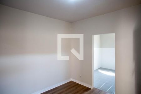 Sala de casa para alugar com 1 quarto, 60m² em Santa Efigênia, Belo Horizonte