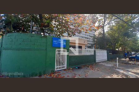 Apartamento à venda com 60m², 2 quartos e 1 vagaFachada 