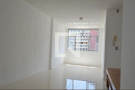 Sala de apartamento para alugar com 2 quartos, 60m² em Taquara, Rio de Janeiro