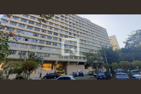 Apartamento à venda com 60m², 2 quartos e 1 vagaFachada 
