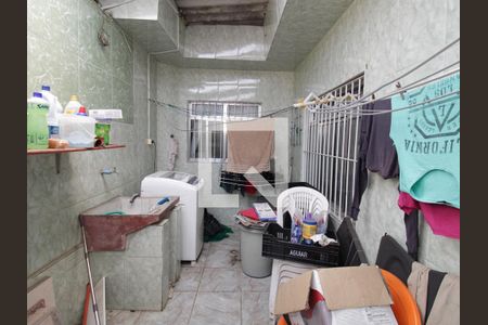Casa à venda com 203m², 2 quartos e sem vagaÁrea de Serviço