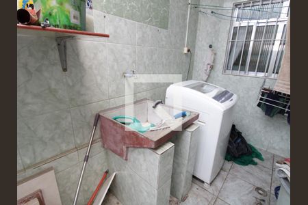 Casa à venda com 203m², 2 quartos e sem vagaÁrea de Serviço