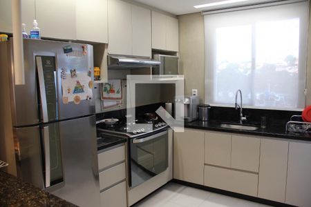 Apartamento para alugar com 184m², 3 quartos e 2 vagasCozinha