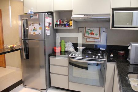 Apartamento para alugar com 184m², 3 quartos e 2 vagasCozinha