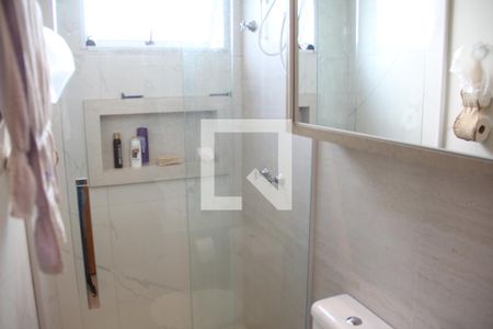 Apartamento para alugar com 184m², 3 quartos e 2 vagasBanheiro do Quarto 1