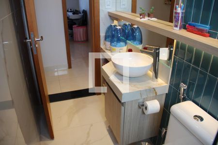 Apartamento para alugar com 184m², 3 quartos e 2 vagasBanheiro