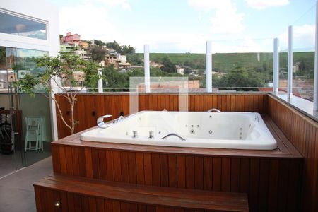 Apartamento para alugar com 184m², 3 quartos e 2 vagasÁrea comum