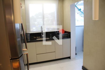 Apartamento para alugar com 184m², 3 quartos e 2 vagasCozinha