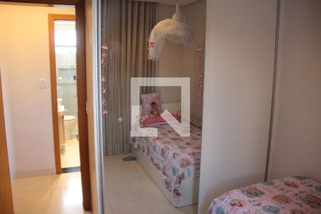 Apartamento para alugar com 184m², 3 quartos e 2 vagasQuarto 3