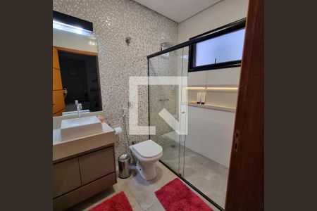 Casa de condomínio à venda com 376m², 3 quartos e 6 vagasBanheiro