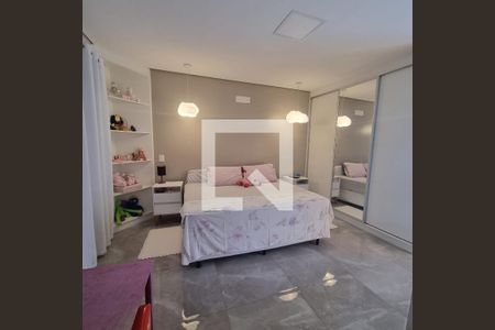 Casa de condomínio à venda com 376m², 3 quartos e 6 vagasQuarto