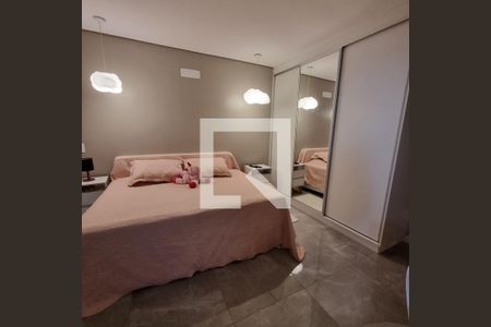 Casa de condomínio à venda com 376m², 3 quartos e 6 vagasQuarto