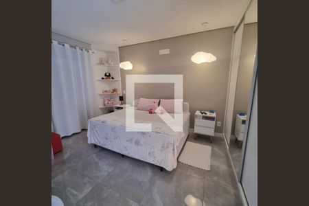 Casa de condomínio à venda com 376m², 3 quartos e 6 vagasQuarto