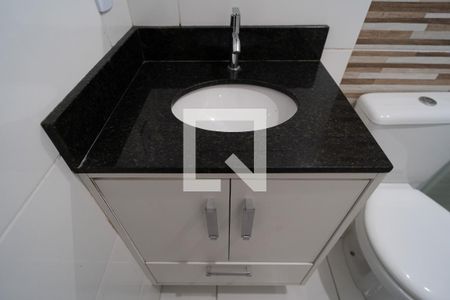 Banheiro do Quarto de casa para alugar com 1 quarto, 34m² em Jardim Simus, Sorocaba