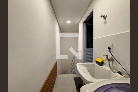 Apartamento à venda com 82m², 2 quartos e 1 vaga Apartamento à venda com 82m², 2 quartos e 1 vagaLavanderia