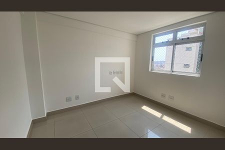 Apartamento à venda com 116m², 2 quartos e 2 vagasQuarto 2