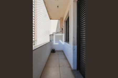 Apartamento para alugar com 105m², 3 quartos e 1 vagaVaranda