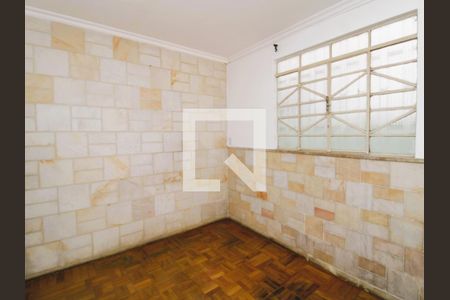 Sala de casa para alugar com 2 quartos, 117m² em Parada Inglesa, São Paulo