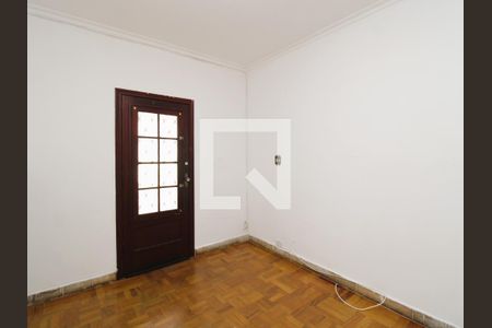 Sala de casa para alugar com 2 quartos, 117m² em Parada Inglesa, São Paulo