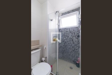 Apartamento à venda com 84m², 2 quartos e 3 vagasBanheiro da suíte 1