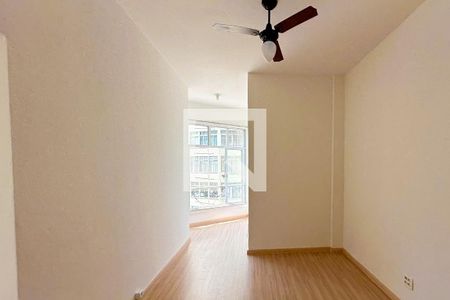 Sala de apartamento para alugar com 2 quartos, 38m² em Copacabana, Rio de Janeiro