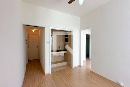 Sala de apartamento para alugar com 2 quartos, 38m² em Copacabana, Rio de Janeiro