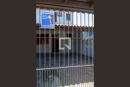 Casa à venda com 105m², 2 quartos e 2 vagasFachada