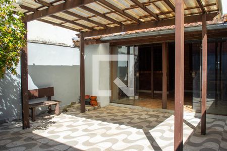 Casa à venda com 105m², 2 quartos e 2 vagasChurrasqueira