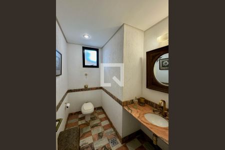 Casa à venda com 401m², 4 quartos e sem vagaLavabo