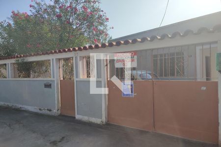 Casa à venda com 80m², 2 quartos e 1 vagaFachada