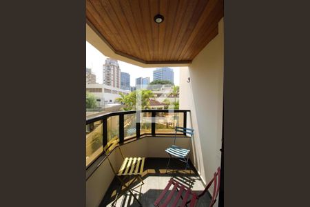 Apartamento à venda com 196m², 4 quartos e 3 vagasVaranda do Quarto 1