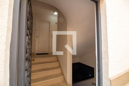 Apartamento à venda com 72m², 2 quartos e 1 vagaÁrea comum