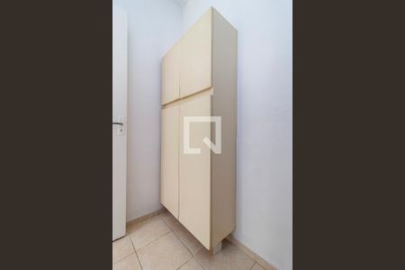 Casa à venda com 115m², 3 quartos e 3 vagasÁrea de Serviço - Quarto