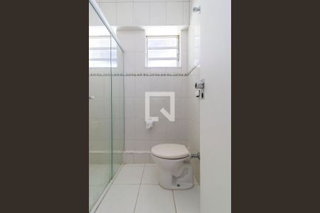 Casa à venda com 115m², 3 quartos e 3 vagasBanheiro