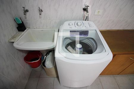 Apartamento à venda com 170m², 2 quartos e 1 vagaÁrea de Serviço