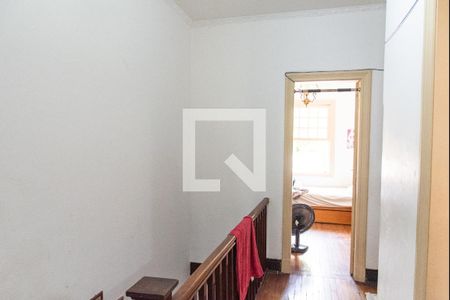 Corredor de casa à venda com 3 quartos, 236m² em Cambuci, São Paulo