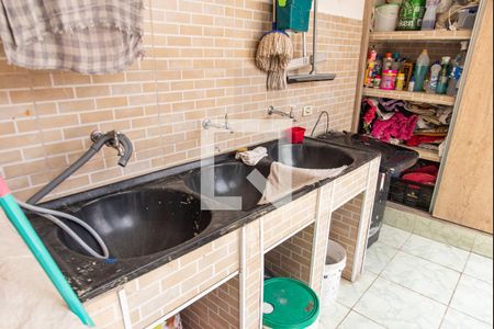 Casa à venda com 236m², 3 quartos e 3 vagasÁrea de Serviço