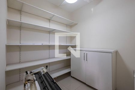 Apartamento à venda com 166m², 3 quartos e 2 vagasÁrea de Serviço 