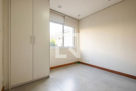 Apartamento à venda com 166m², 3 quartos e 2 vagasQuarto 3