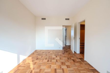 Apartamento à venda com 400m², 3 quartos e 2 vagas Apartamento à venda com 400m², 3 quartos e 2 vagasQuarto 2 - Suíte