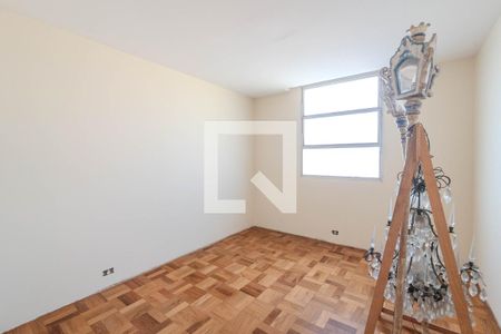 Apartamento à venda com 400m², 3 quartos e 2 vagas Apartamento à venda com 400m², 3 quartos e 2 vagasQuarto 3 - Suíte