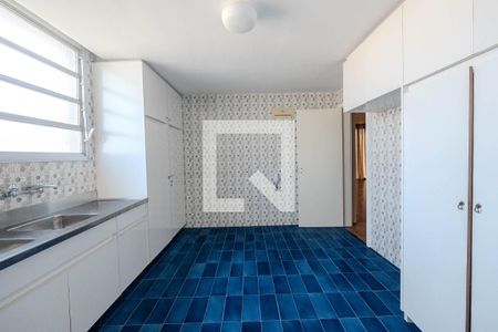 Apartamento à venda com 400m², 3 quartos e 2 vagas Apartamento à venda com 400m², 3 quartos e 2 vagasCozinha
