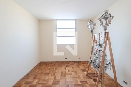 Apartamento à venda com 400m², 3 quartos e 2 vagas Apartamento à venda com 400m², 3 quartos e 2 vagasQuarto 3 - Suíte