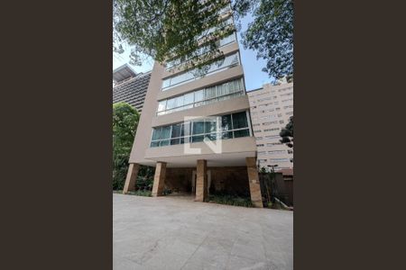 Apartamento à venda com 400m², 3 quartos e 2 vagas Apartamento à venda com 400m², 3 quartos e 2 vagasFachada