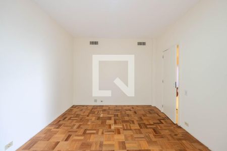 Apartamento à venda com 400m², 3 quartos e 2 vagas Apartamento à venda com 400m², 3 quartos e 2 vagasQuarto 1 - Suíte