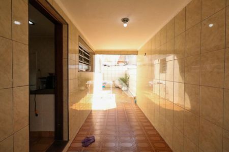 Casa à venda com 220m², 3 quartos e 3 vagasCasa dos Fundos